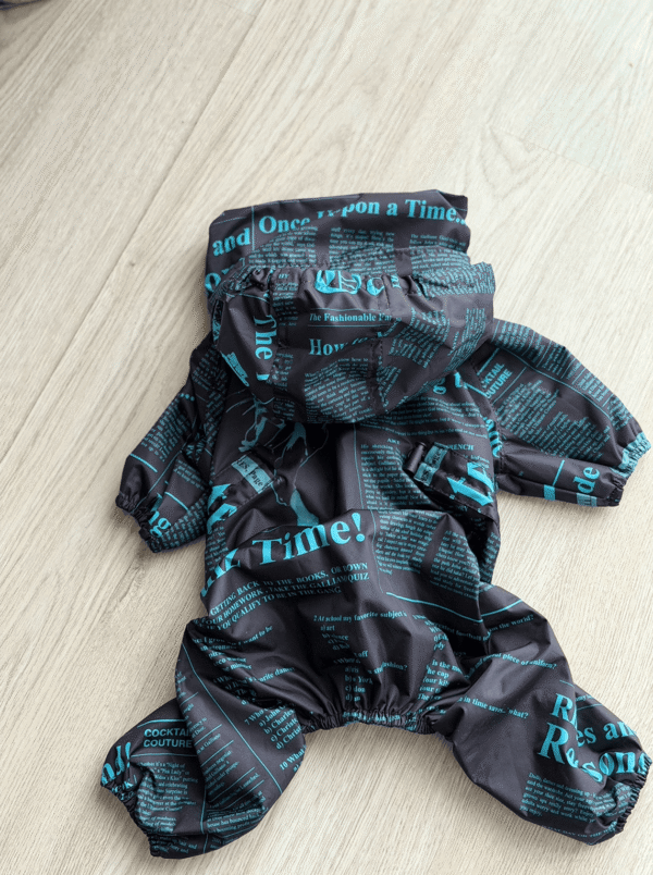 Fato impermeável para cão – Preto com estampado rosa